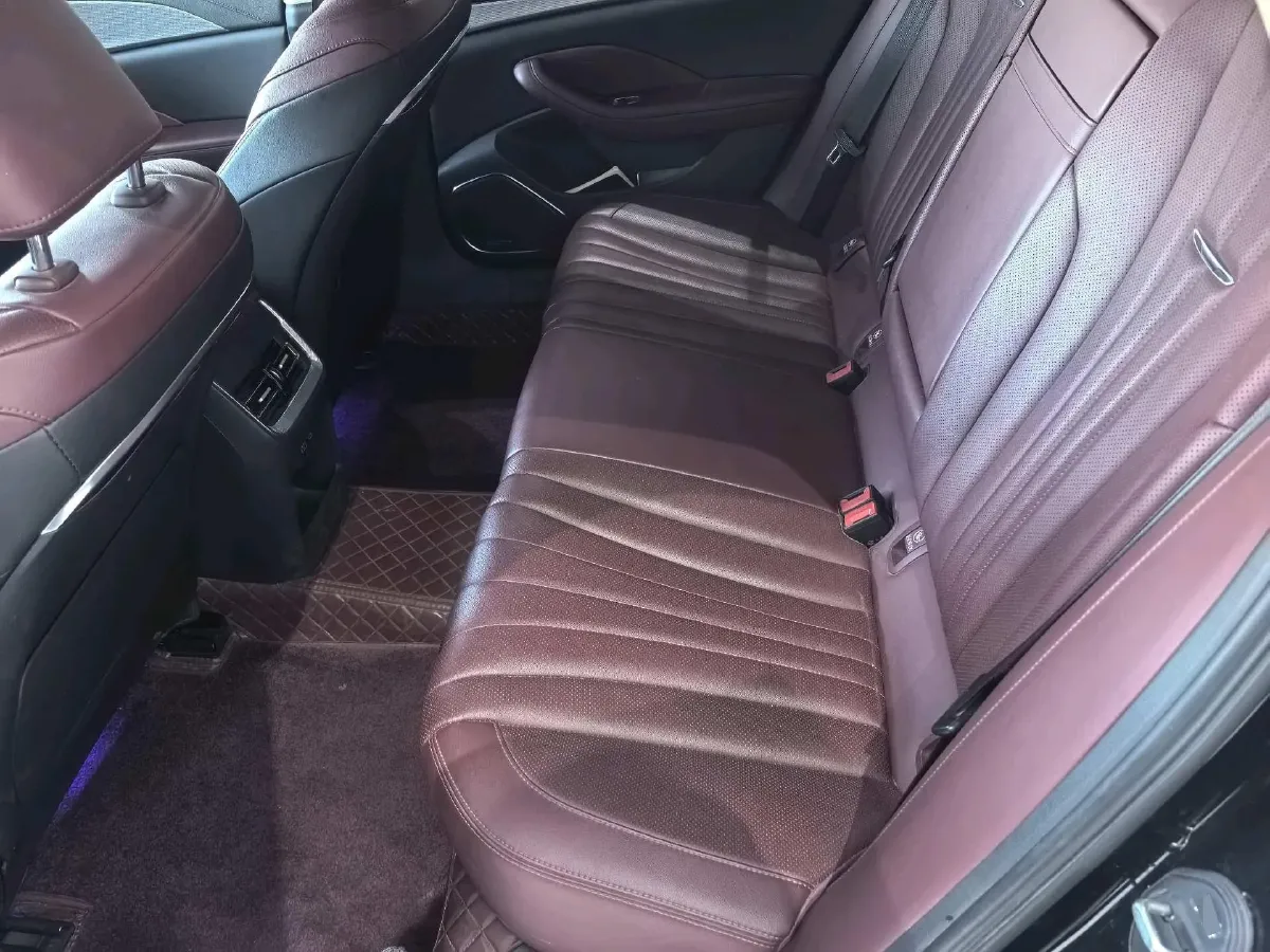 2023 HongQi H5 1.5T 169HP L4 7DCT,autocango,china used car exporter,china ev exporter,chinese used car exporter,chinese used ev exporter