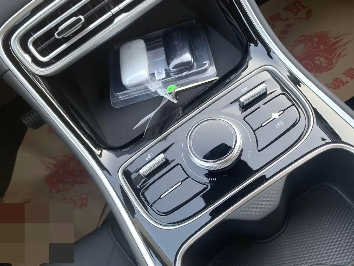 2025 Geely Galaxy L6 1.5L 112HP L4 1DHT PHEV 8.5KWH,autocango,china used car exporter,china ev exporter,chinese used car exporter,chinese used ev exporter