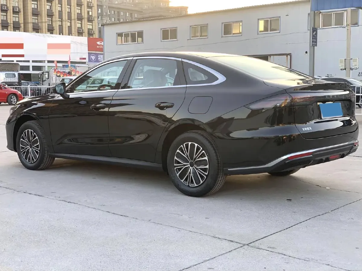 2025 Geely Galaxy L6 1.5L 112HP L4 1DHT PHEV 8.5KWH,autocango,china used car exporter,china ev exporter,chinese used car exporter,chinese used ev exporter