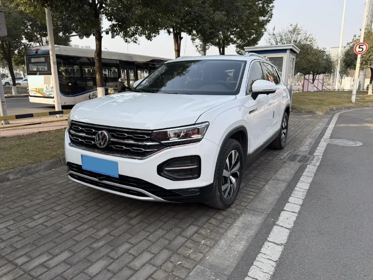 2021 Volkswagen Tayron 2.0T 186HP L4 7DCT