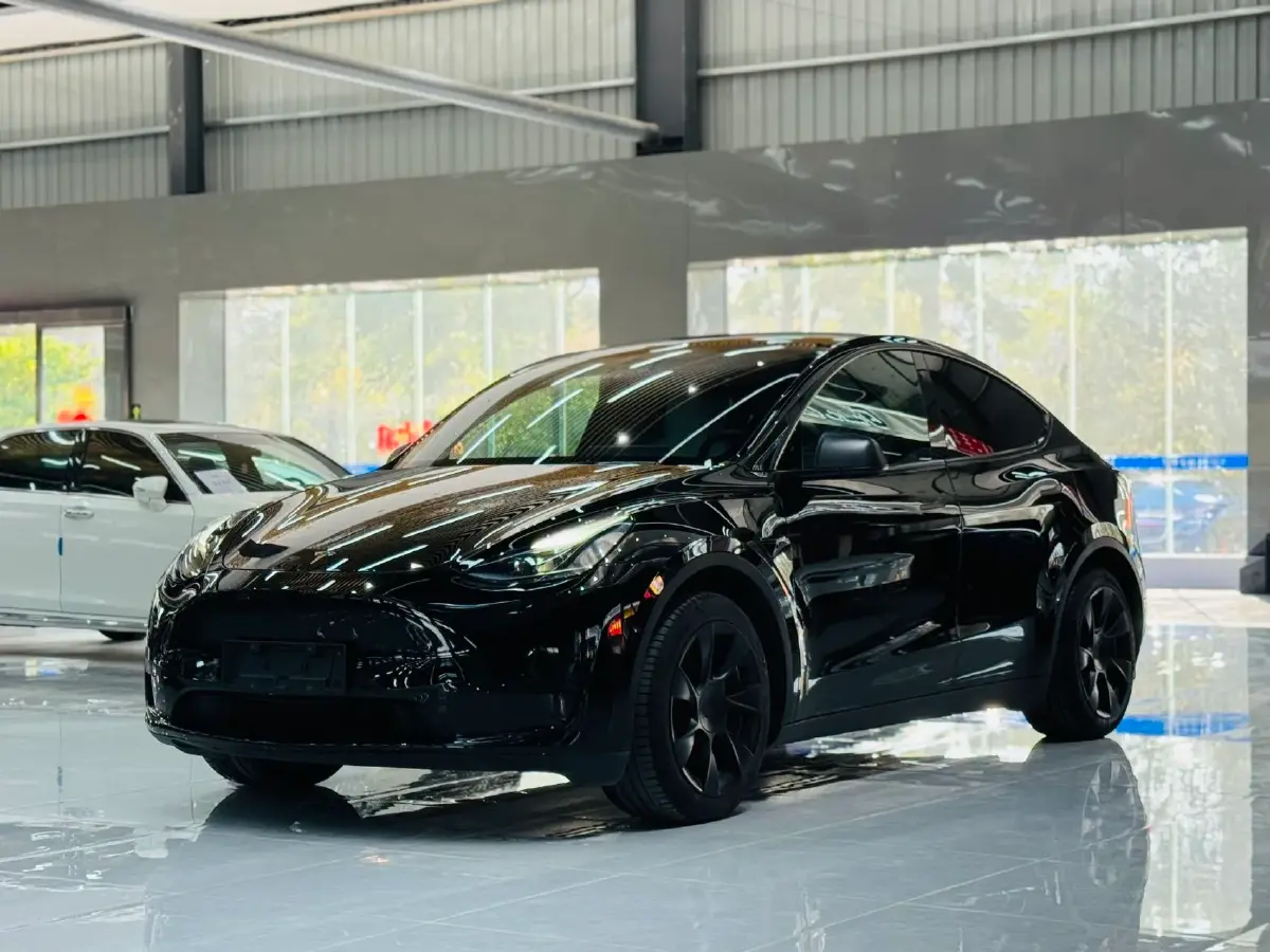 2022 Tesla Model Y BEV 60KWH