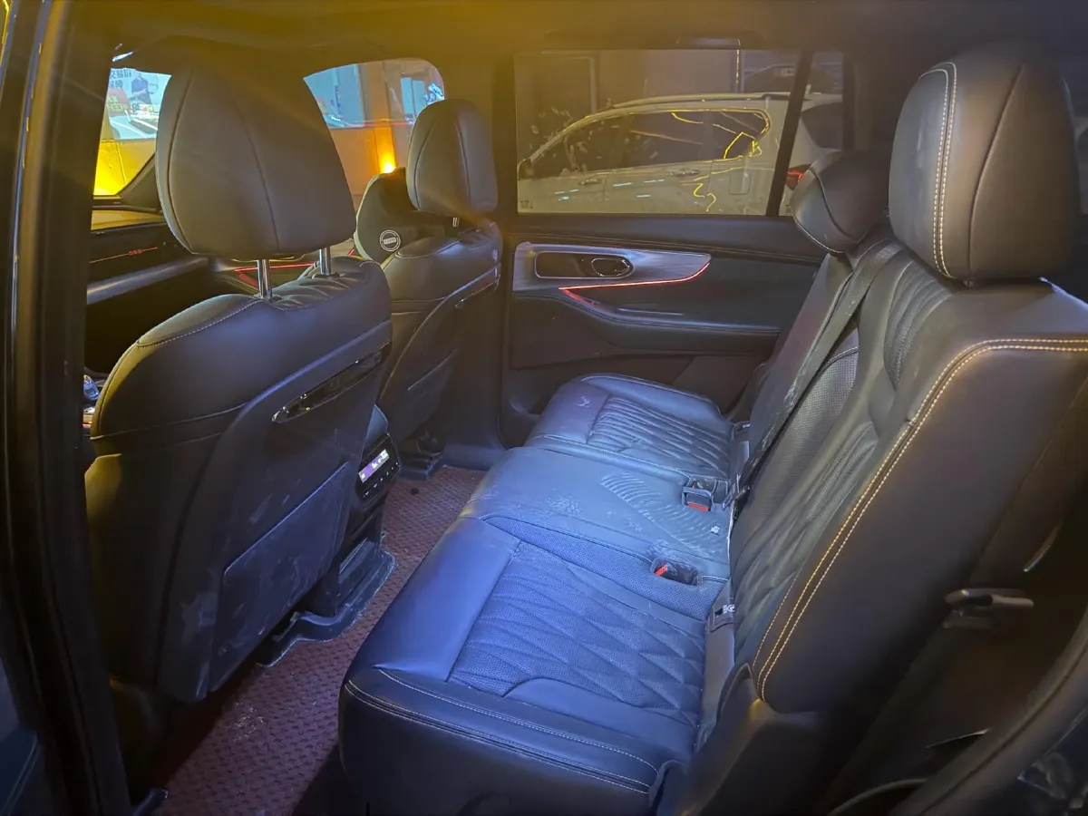 2022 GAC Trumpchi GS8 2.0T 190HP L4 E-CVT Hybrid,autocango,china used car exporter,china ev exporter,chinese used car exporter,chinese used ev exporter