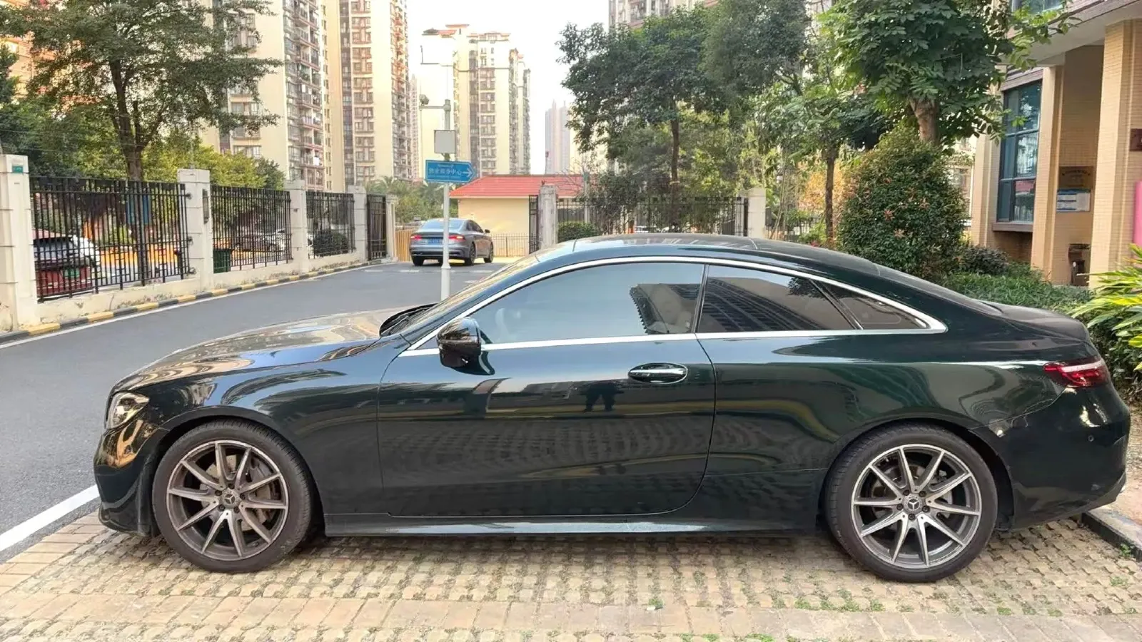 2021 Mercedes-Benz E Class 1.5T 184HP L4 9AT,autocango,china used car exporter,china ev exporter,chinese used car exporter,chinese used ev exporter