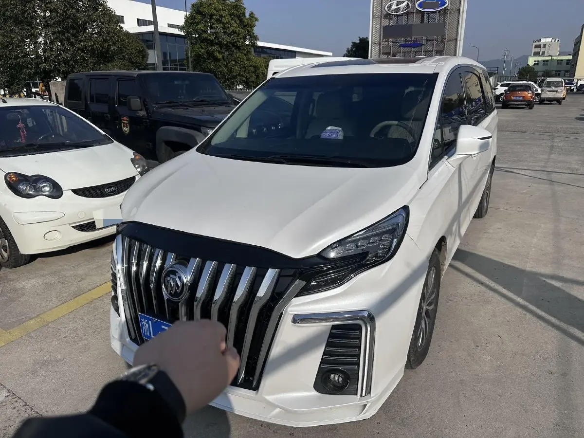 2021 Buick GL8 2.0T 237HP L4 9AT