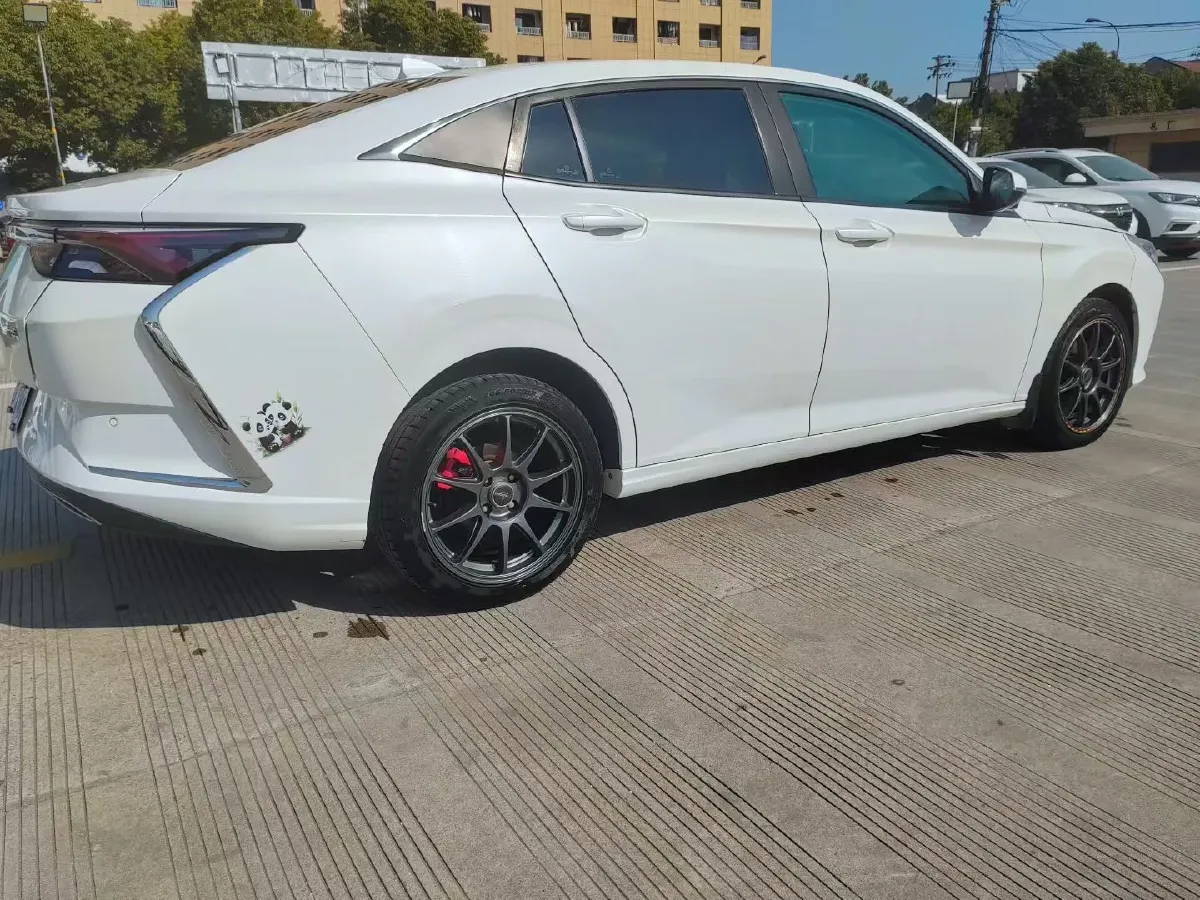 2021 DongFeng Aeolus YiXuan 1.5T 150HP L4 6DCT,autocango,china used car exporter,china ev exporter,chinese used car exporter,chinese used ev exporter