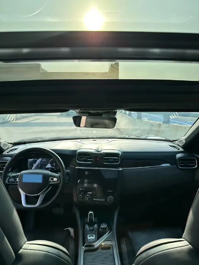 2018 Toyota C-HR 2.0L 171HP L4 CVT,autocango,china used car exporter,china ev exporter,chinese used car exporter,chinese used ev exporter