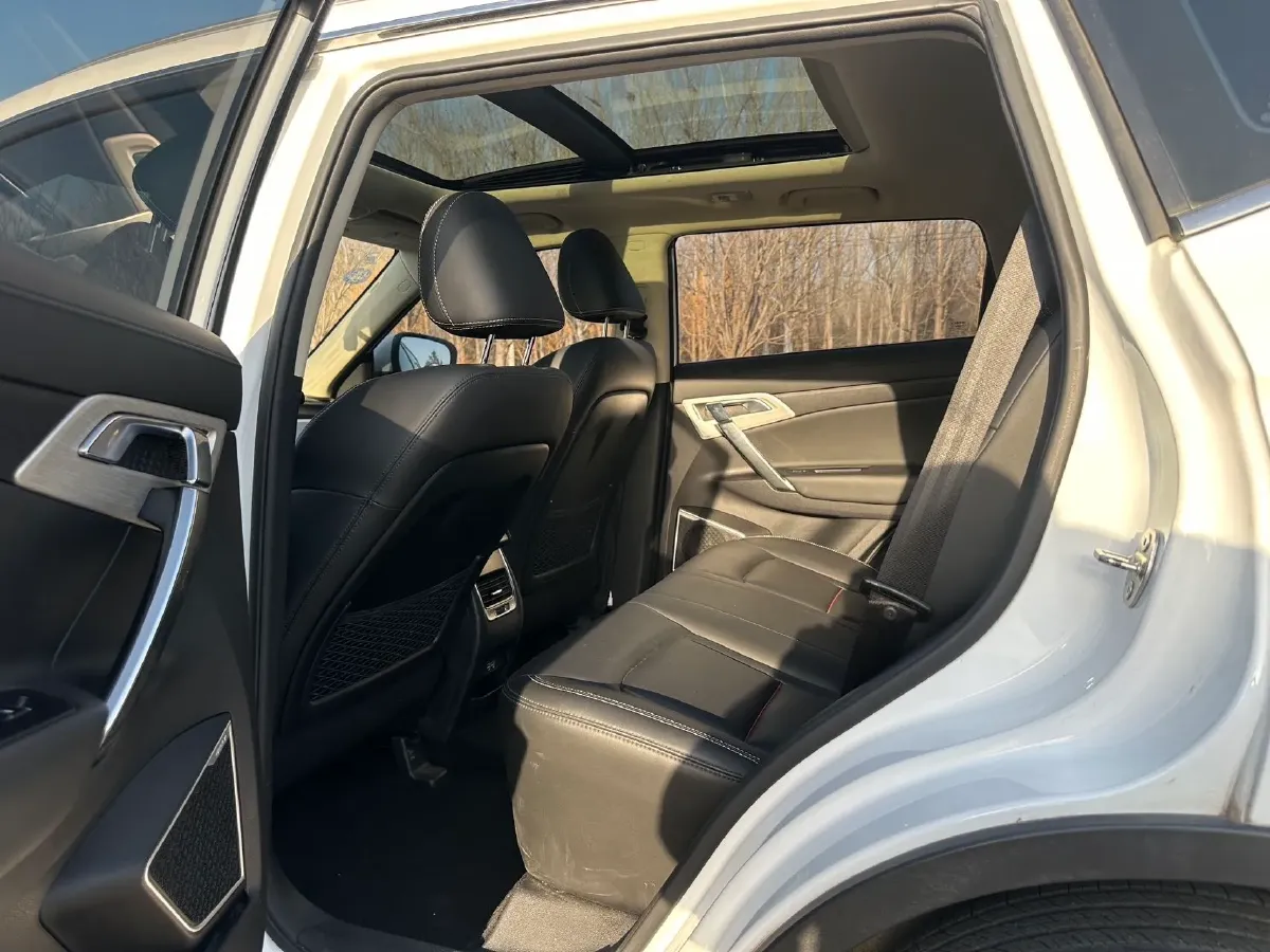 2018 Geely Azkarra 1.8T 184HP L4 6AT,autocango,china used car exporter,china ev exporter,chinese used car exporter,chinese used ev exporter