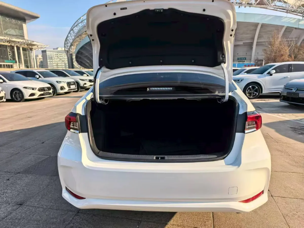 2021 Toyota Corolla 1.5L 121HP L3 CVT,autocango,china used car exporter,china ev exporter,chinese used car exporter,chinese used ev exporter