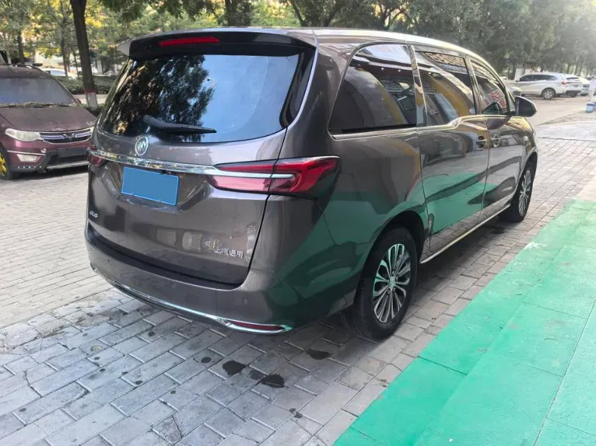 2023 Buick GL8 2.0T 237HP L4 9AT,autocango,china used car exporter,china ev exporter,chinese used car exporter,chinese used ev exporter