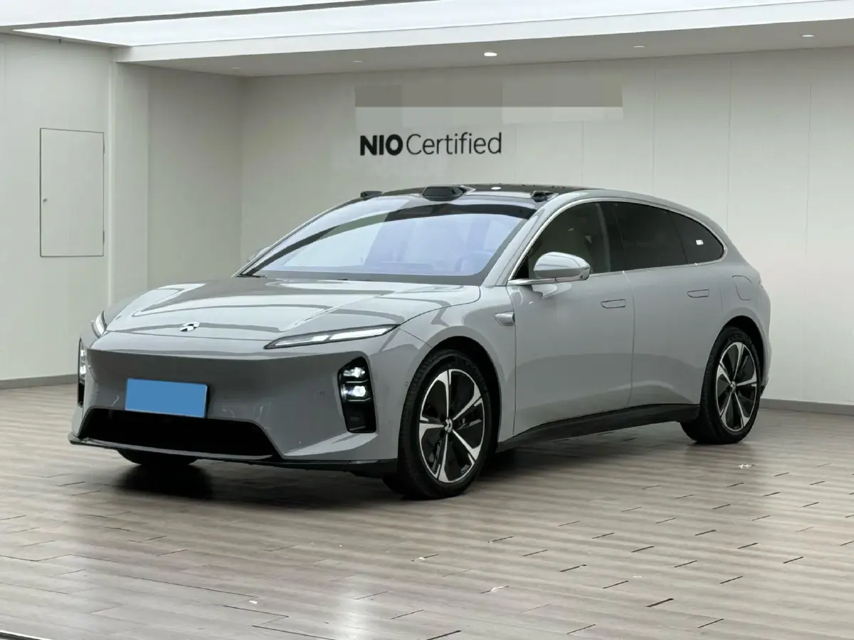 2025 NIO ET5T BEV