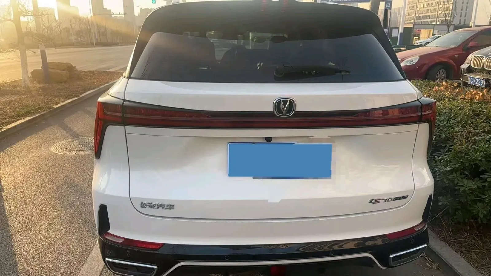 2023 ChangAn CS75 Plus 1.5T 188HP L4 8AT,autocango,china used car exporter,china ev exporter,chinese used car exporter,chinese used ev exporter