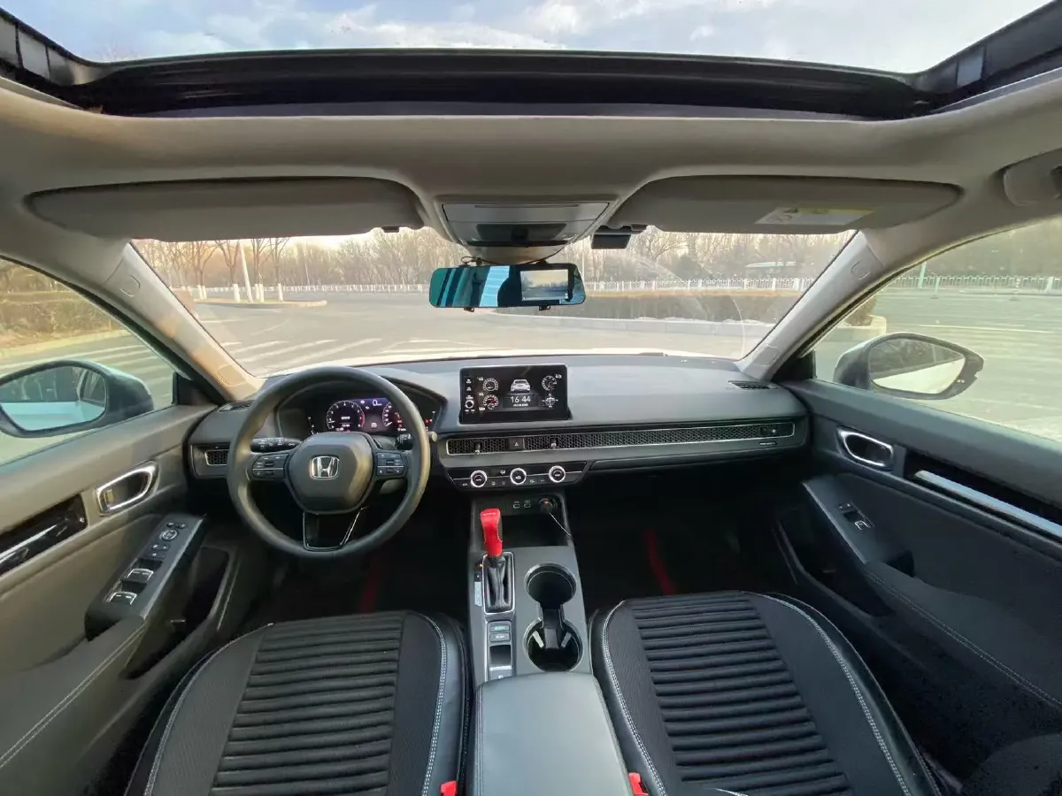 2022 Honda Civic 1.5T 182HP L4 CVT,autocango,china used car exporter,china ev exporter,chinese used car exporter,chinese used ev exporter