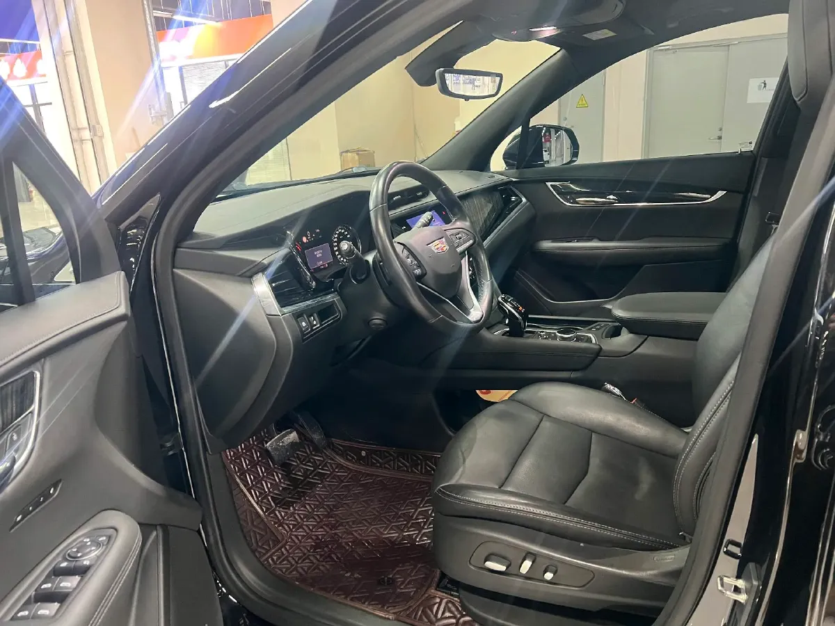 2020 Cadillac XT6 2.0T 237HP L4 9AT,autocango,china used car exporter,china ev exporter,chinese used car exporter,chinese used ev exporter