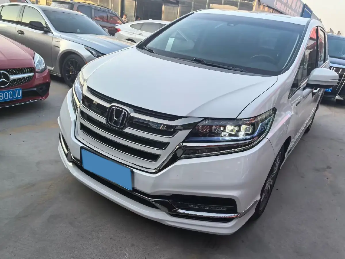 2019 Honda Elysioin 2.0L 146HP L4 E-CVT Hybrid