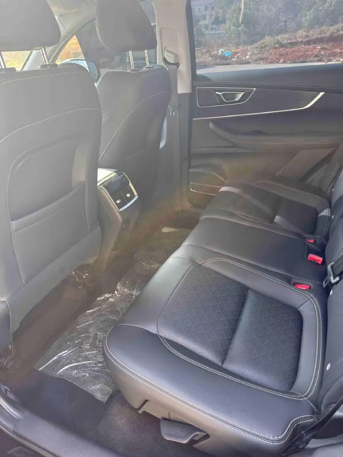 2024 Chery Tiggo 8 1.5T 156HP L4 6DCT,autocango,china used car exporter,china ev exporter,chinese used car exporter,chinese used ev exporter