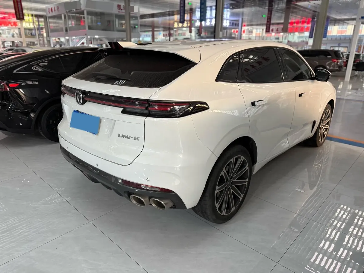 2021 ChangAn UNI-K 2.0T 233HP L4 8AT,autocango,china used car exporter,china ev exporter,chinese used car exporter,chinese used ev exporter