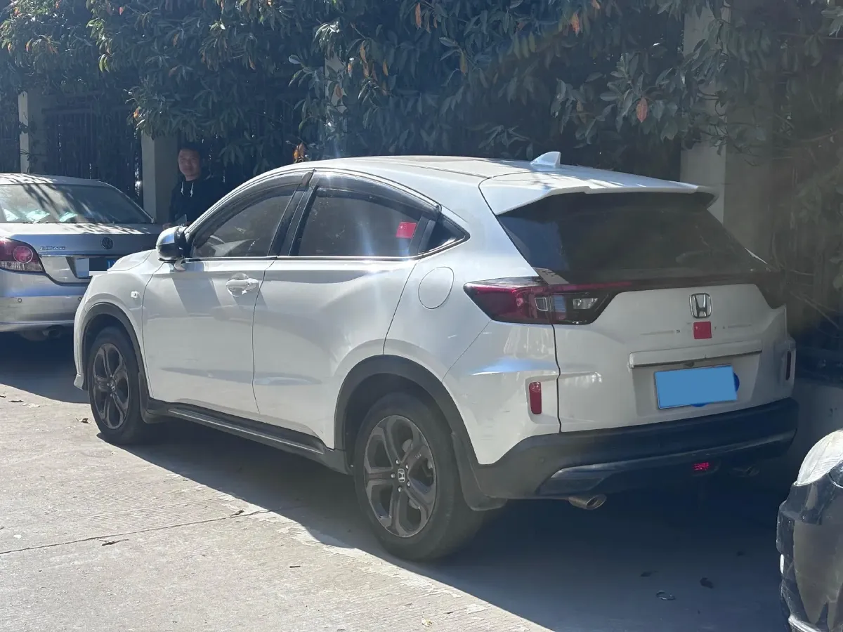 2021 Honda XR-V 1.5T 177HP L4 CVT,autocango,china used car exporter,china ev exporter,chinese used car exporter,chinese used ev exporter