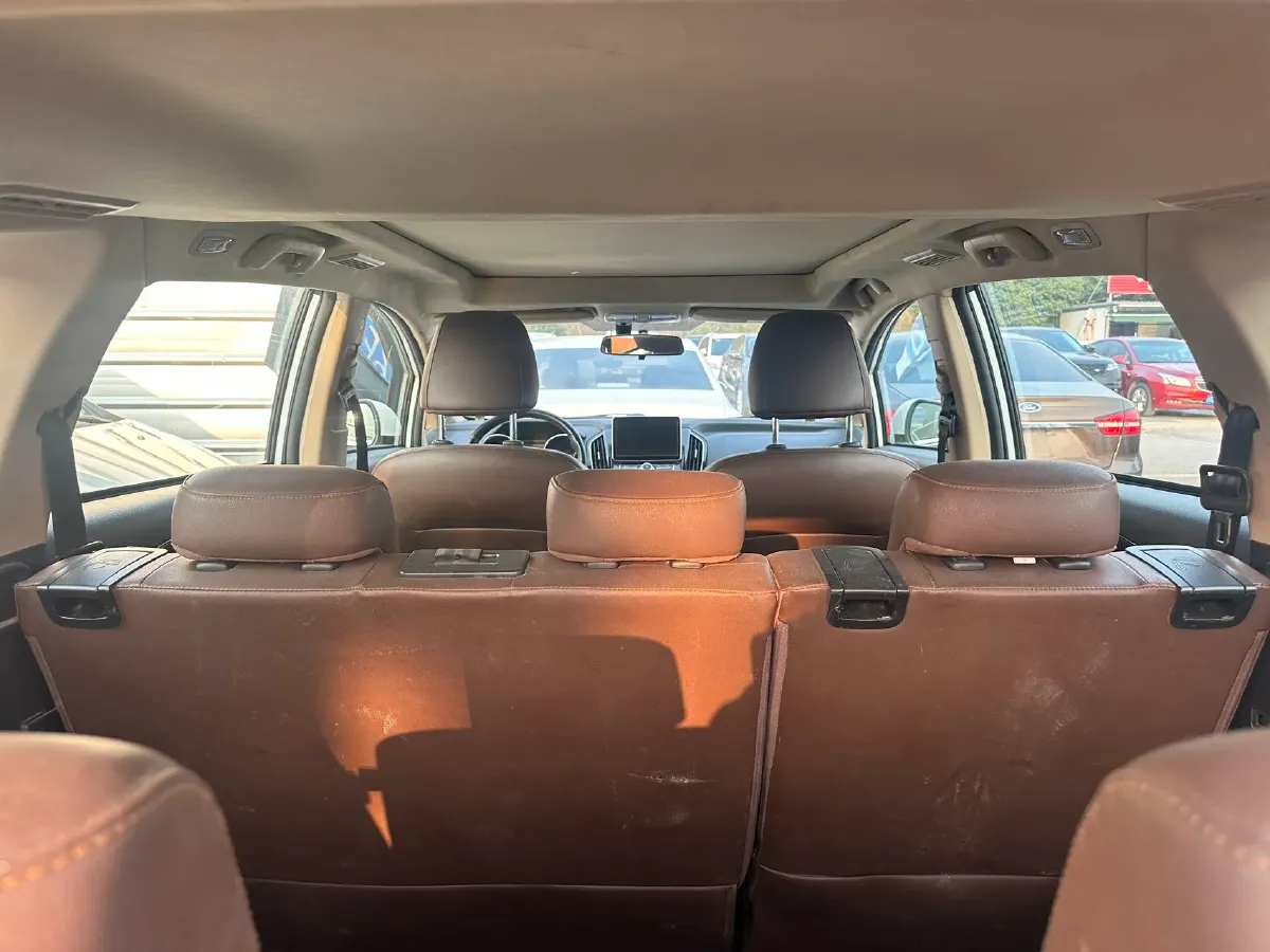 2017 LiFan XuanLang 1.8L 133HP L4 5MT,autocango,china used car exporter,china ev exporter,chinese used car exporter,chinese used ev exporter