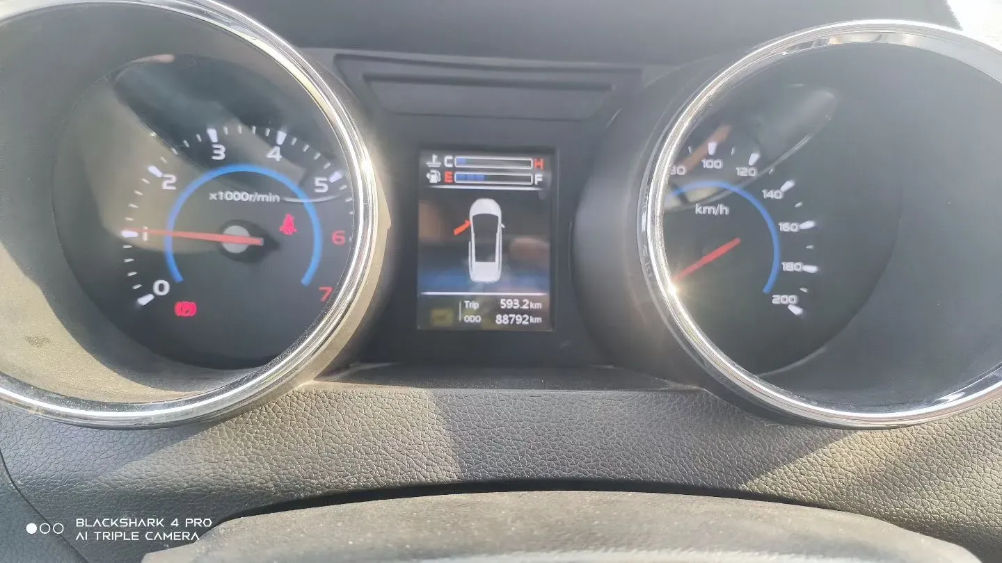 2017 LiFan XuanLang 1.8L 133HP L4 5MT,autocango,china used car exporter,china ev exporter,chinese used car exporter,chinese used ev exporter