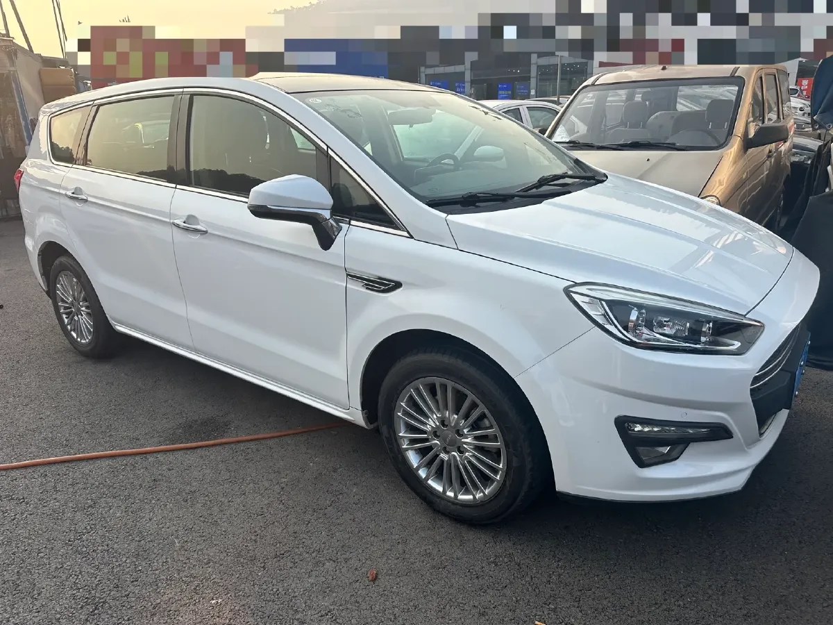 2017 LiFan XuanLang 1.8L 133HP L4 5MT,autocango,china used car exporter,china ev exporter,chinese used car exporter,chinese used ev exporter