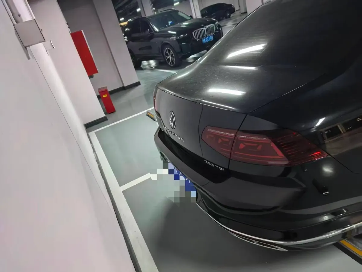 2024 Volkswagen Magotan 1.4T 150HP L4 7DCT,autocango,china used car exporter,china ev exporter,chinese used car exporter,chinese used ev exporter