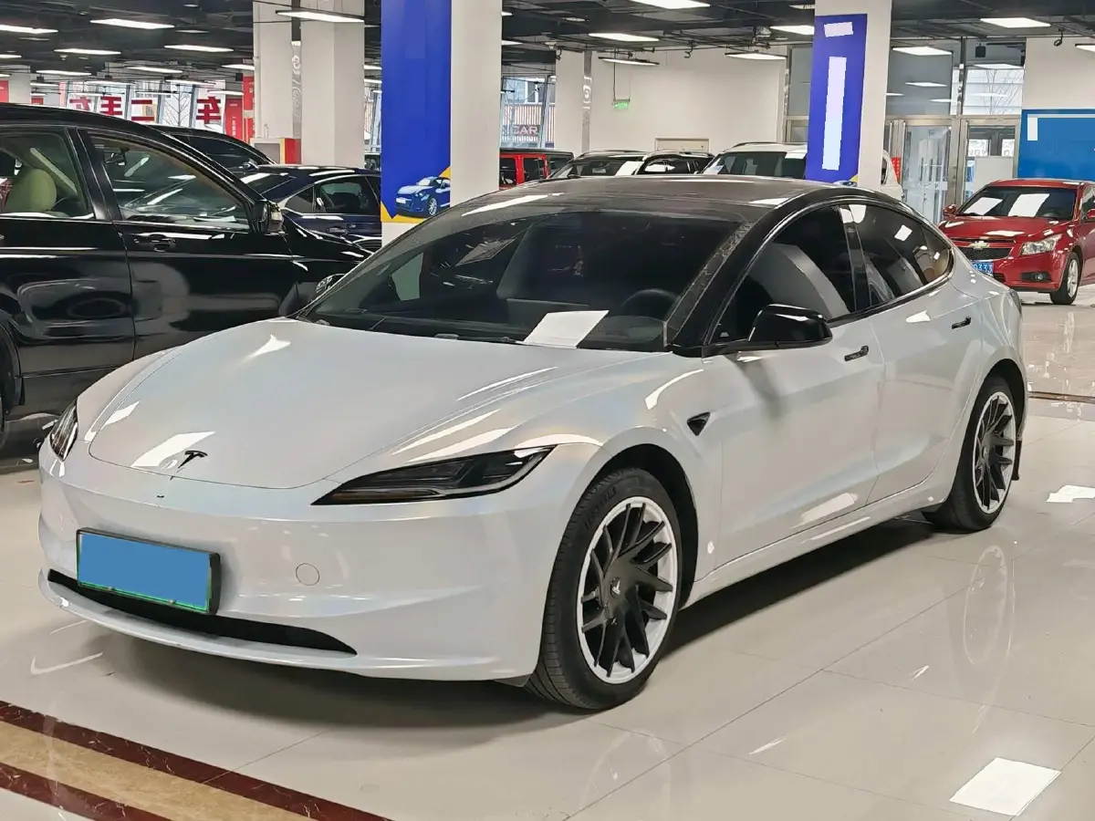 2023 HYPTEC GT BEV 80KWH