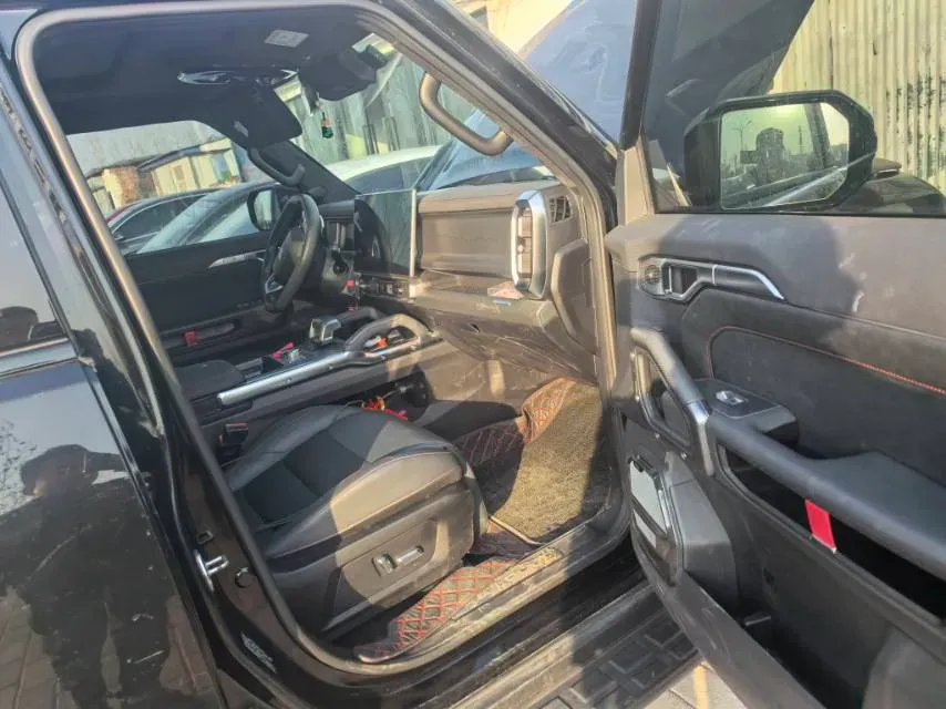 2023 Jetour Traveller 2.0T 254HP L4 7DCT,autocango,china used car exporter,china ev exporter,chinese used car exporter,chinese used ev exporter