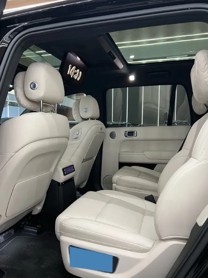 2024 Li L9 Range Extended 154HP REEV 52.3KWH,autocango,china used car exporter,china ev exporter,chinese used car exporter,chinese used ev exporter