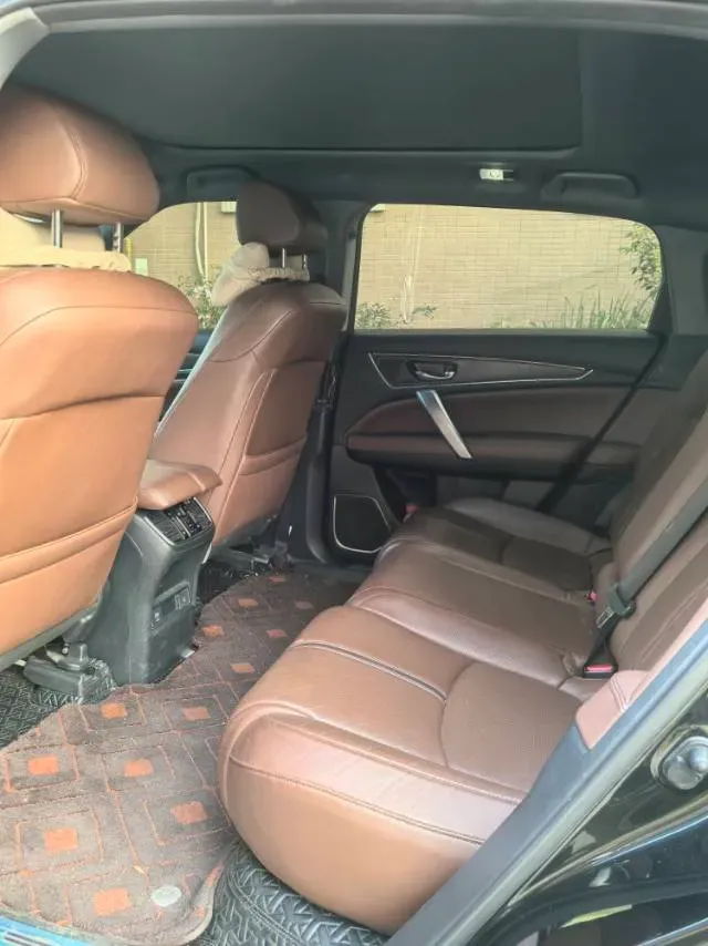 2020 Honda UR-V 2.0T 272HP L4 9AT,autocango,china used car exporter,china ev exporter,chinese used car exporter,chinese used ev exporter