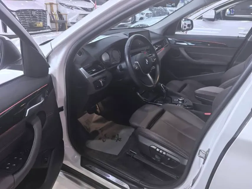 2020 BMW X1 1.5T 140HP L3 7DCT,autocango,china used car exporter,china ev exporter,chinese used car exporter,chinese used ev exporter