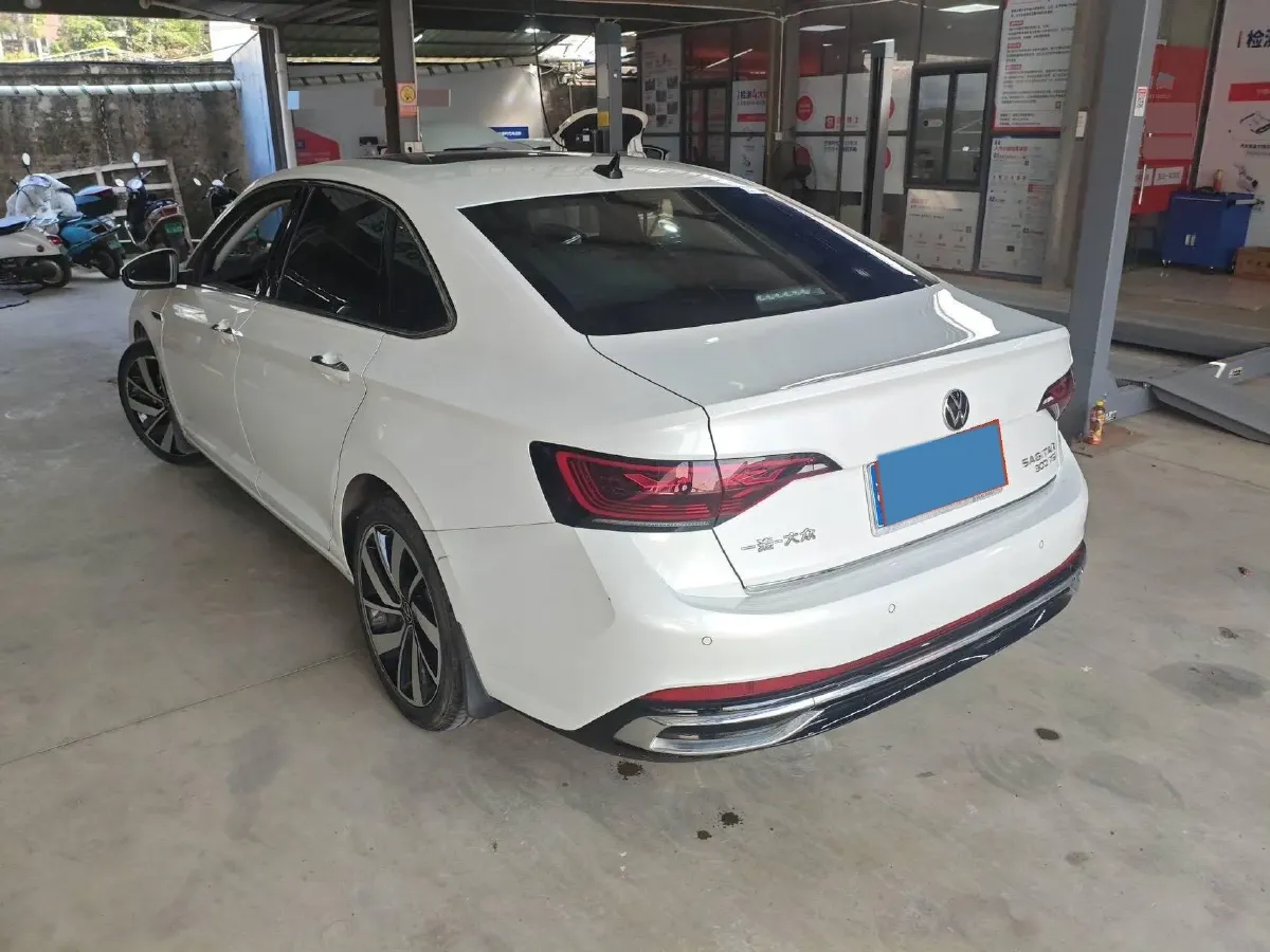 2023 Volkswagen Sagitar 1.5T 160HP L4 7DCT,autocango,china used car exporter,china ev exporter,chinese used car exporter,chinese used ev exporter