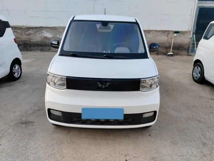 2022 WuLing HongGuang MINI EV BEV 9.3KWH,autocango,china used car exporter,china ev exporter,chinese used car exporter,chinese used ev exporter