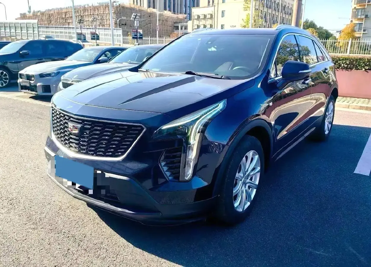 2022 Cadillac XT4 2.0T 237HP L4 9AT