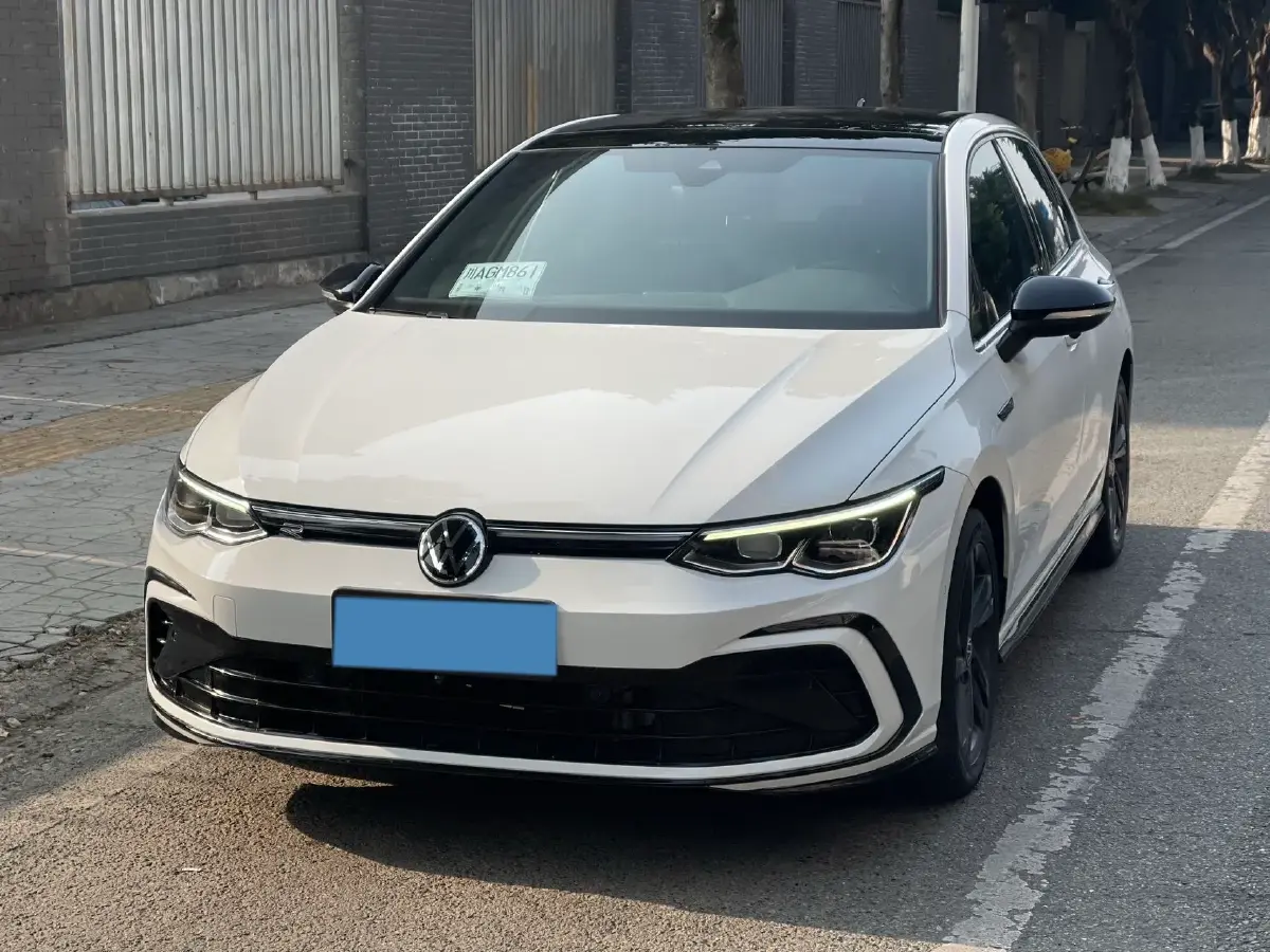 2021 Volkswagen Golf 1.4T 150HP L4 7DCT