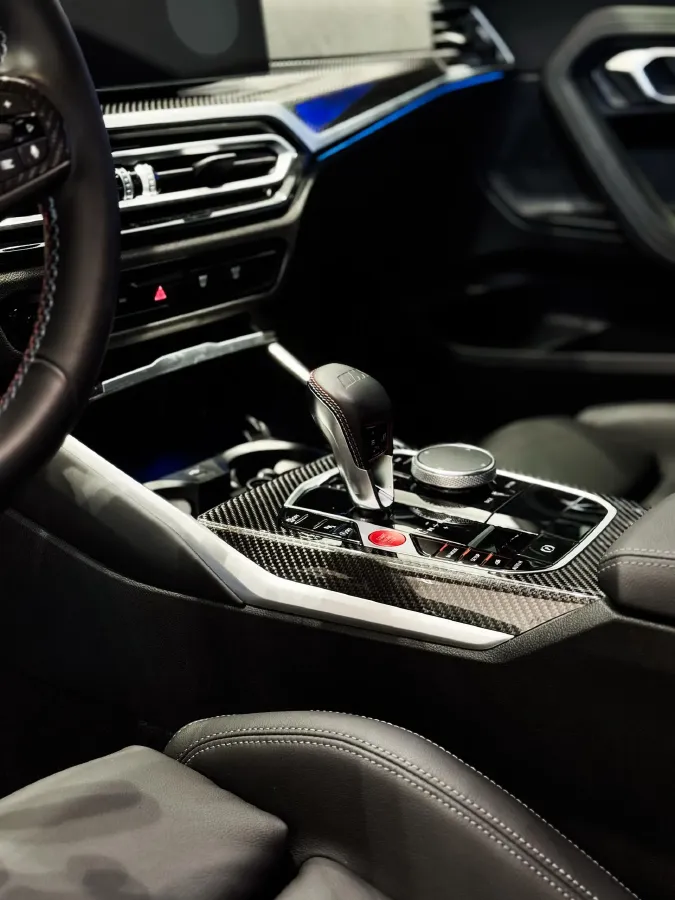 2023 BMW M2 3.0T 460HP L6 8AT,autocango,china used car exporter,china ev exporter,chinese used car exporter,chinese used ev exporter