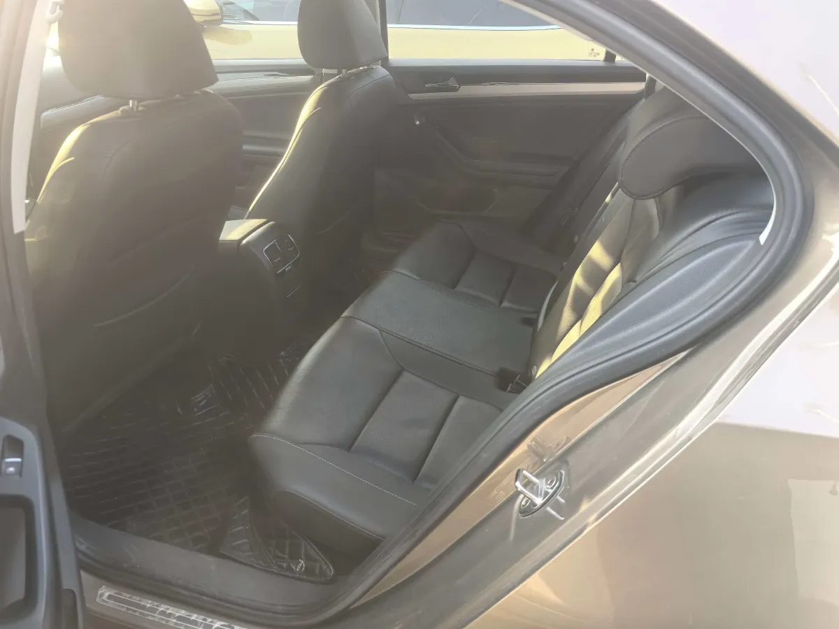 2018 Volkswagen Sagitar 1.2T 110HP L4 7DCT,autocango,china used car exporter,china ev exporter,chinese used car exporter,chinese used ev exporter