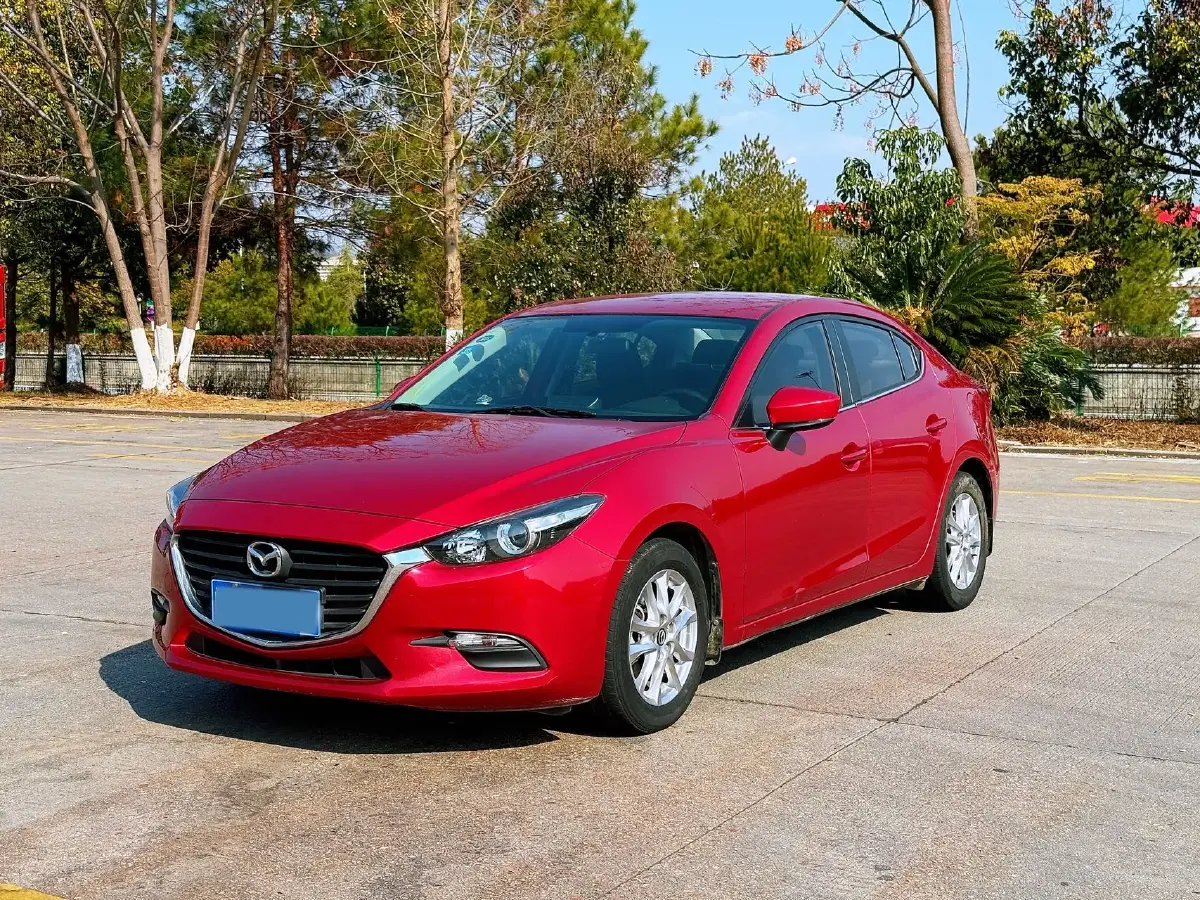 2017 Mazda 3 Axela 1.5L 117HP L4 6AT