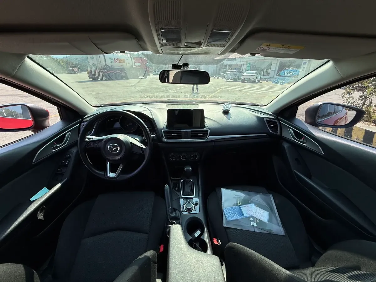 2017 Mazda 3 Axela 1.5L 117HP L4 6AT,autocango,china used car exporter,china ev exporter,chinese used car exporter,chinese used ev exporter