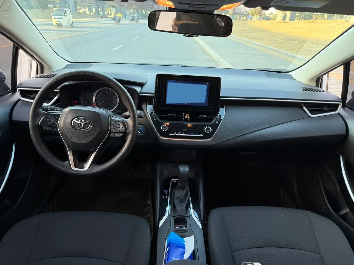 2022 Toyota Corolla 1.8L 98HP L4 E-CVT Hybrid,autocango,china used car exporter,china ev exporter,chinese used car exporter,chinese used ev exporter