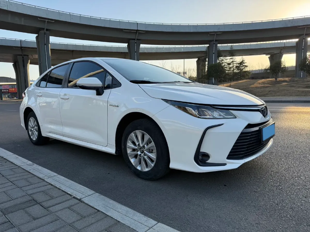 2022 Toyota Corolla 1.8L 98HP L4 E-CVT Hybrid,autocango,china used car exporter,china ev exporter,chinese used car exporter,chinese used ev exporter
