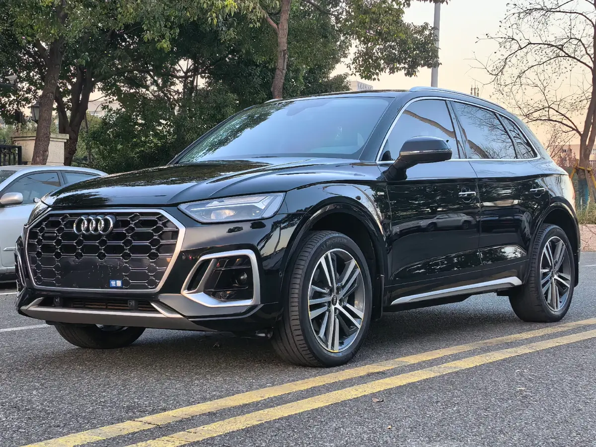 2022 Audi Q5L 2.0T 190HP L4 7DCT