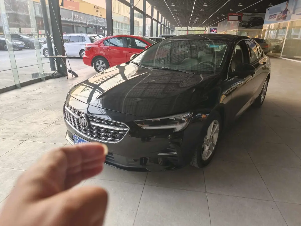 2020 Buick Regal 1.5T 169HP L4 9AT