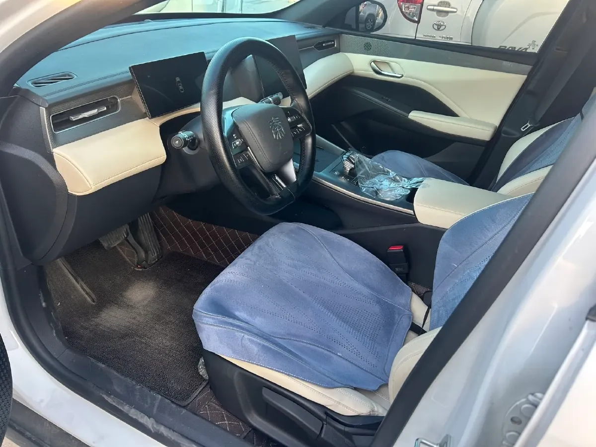 2025 BYD Qin Plus 1.5L 101HP L4 E-CVT PHEV 7.68KWH,autocango,china used car exporter,china ev exporter,chinese used car exporter,chinese used ev exporter