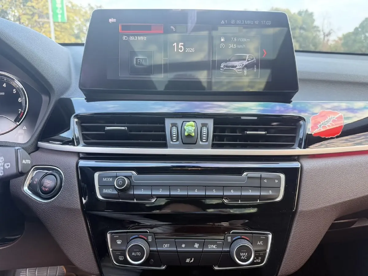 2022 BMW X1 2.0T 192HP L4 7DCT,autocango,china used car exporter,china ev exporter,chinese used car exporter,chinese used ev exporter