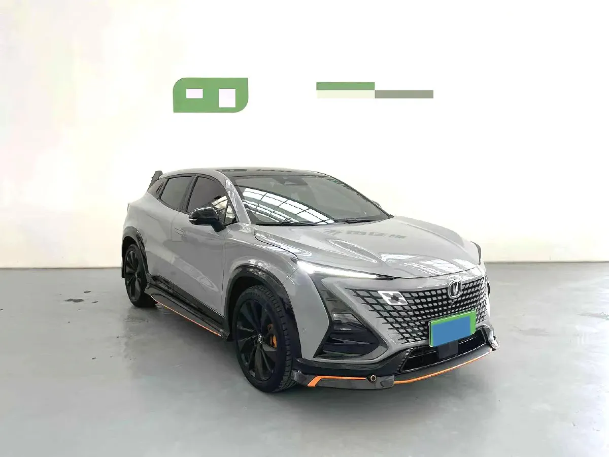 2022 ChangAn UNI-T 1.5T 188HP L4 7DCT,autocango,china used car exporter,china ev exporter,chinese used car exporter,chinese used ev exporter