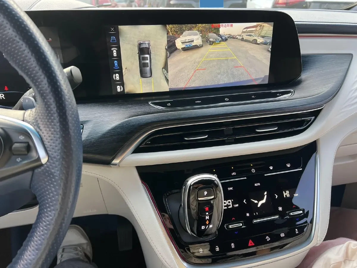 2020 Buick GL8 2.0T 237HP L4 9AT,autocango,china used car exporter,china ev exporter,chinese used car exporter,chinese used ev exporter