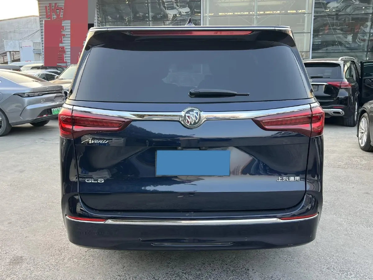 2020 Buick GL8 2.0T 237HP L4 9AT,autocango,china used car exporter,china ev exporter,chinese used car exporter,chinese used ev exporter