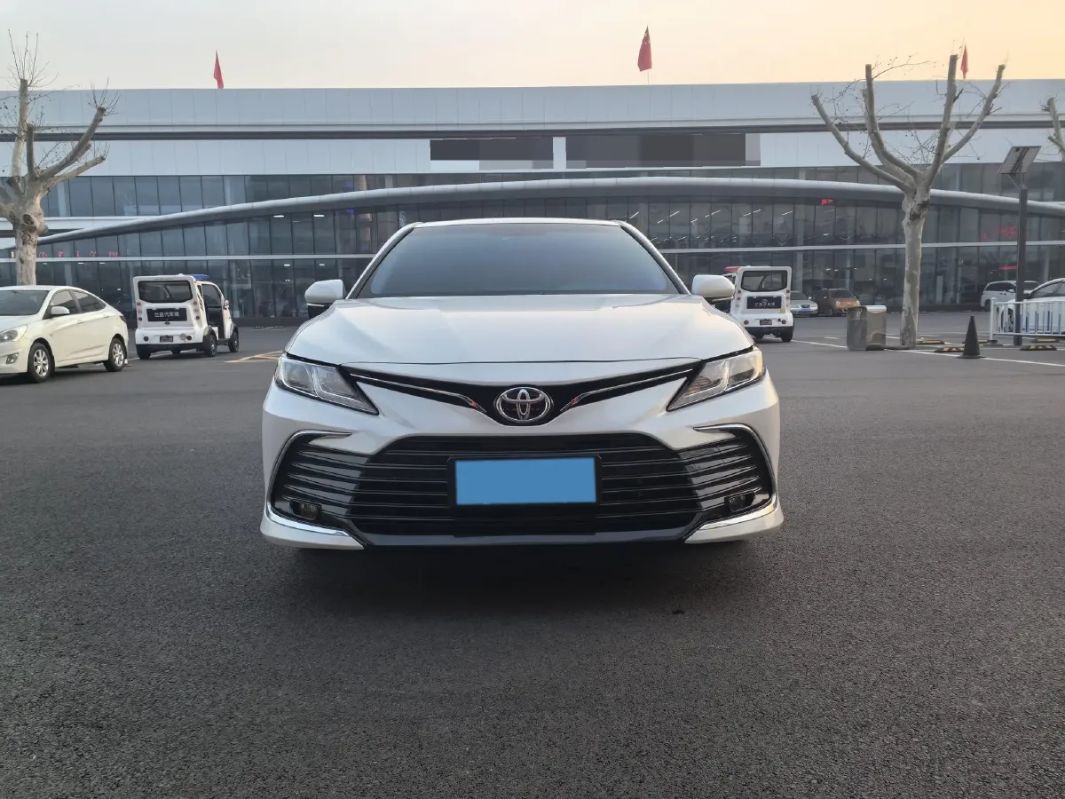 2022 Toyota Camry 2.0L 178HP L4 CVT,autocango,china used car exporter,china ev exporter,chinese used car exporter,chinese used ev exporter