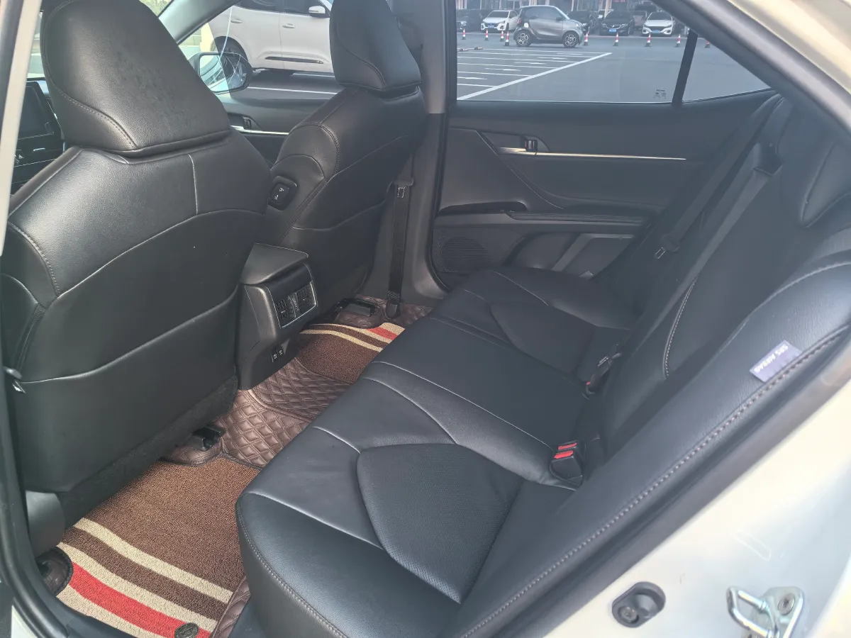 2022 Toyota Camry 2.0L 178HP L4 CVT,autocango,china used car exporter,china ev exporter,chinese used car exporter,chinese used ev exporter