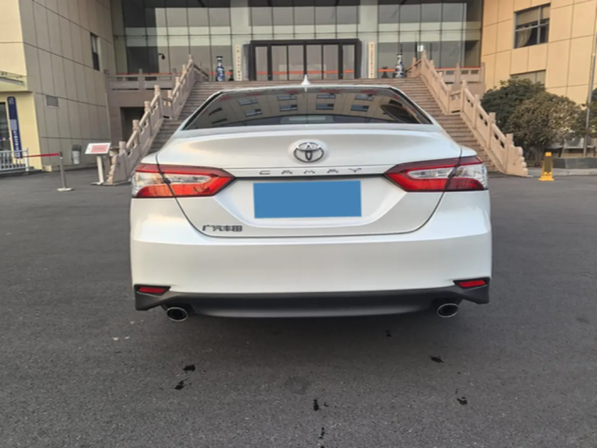 2022 Toyota Camry 2.0L 178HP L4 CVT,autocango,china used car exporter,china ev exporter,chinese used car exporter,chinese used ev exporter
